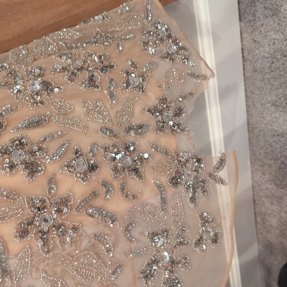 Mac Duggal military style fringe sheath gown size 6 - Picture 12 of 12